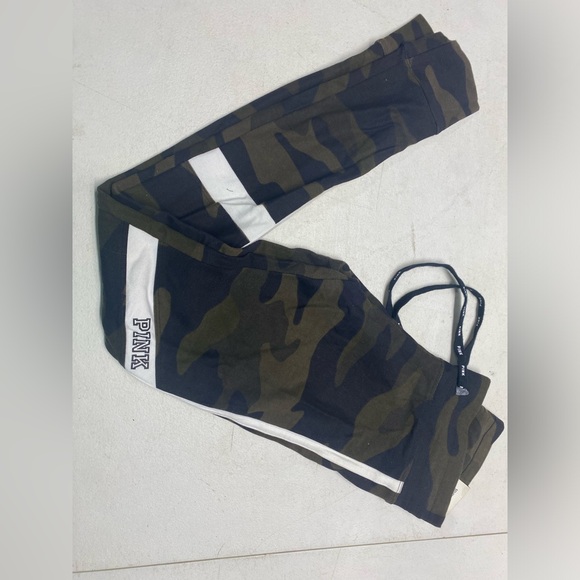 Camo Pink leggings new with tags - Picture 1 of 3